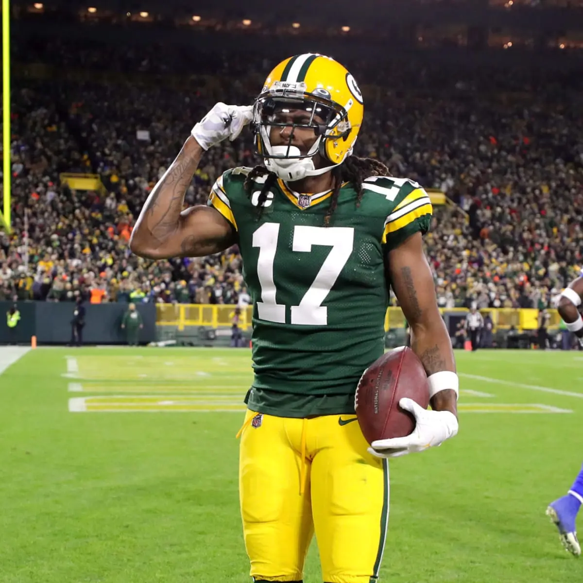 Davante Adams: A Star Wide Receiver in the 2023 NFL Season