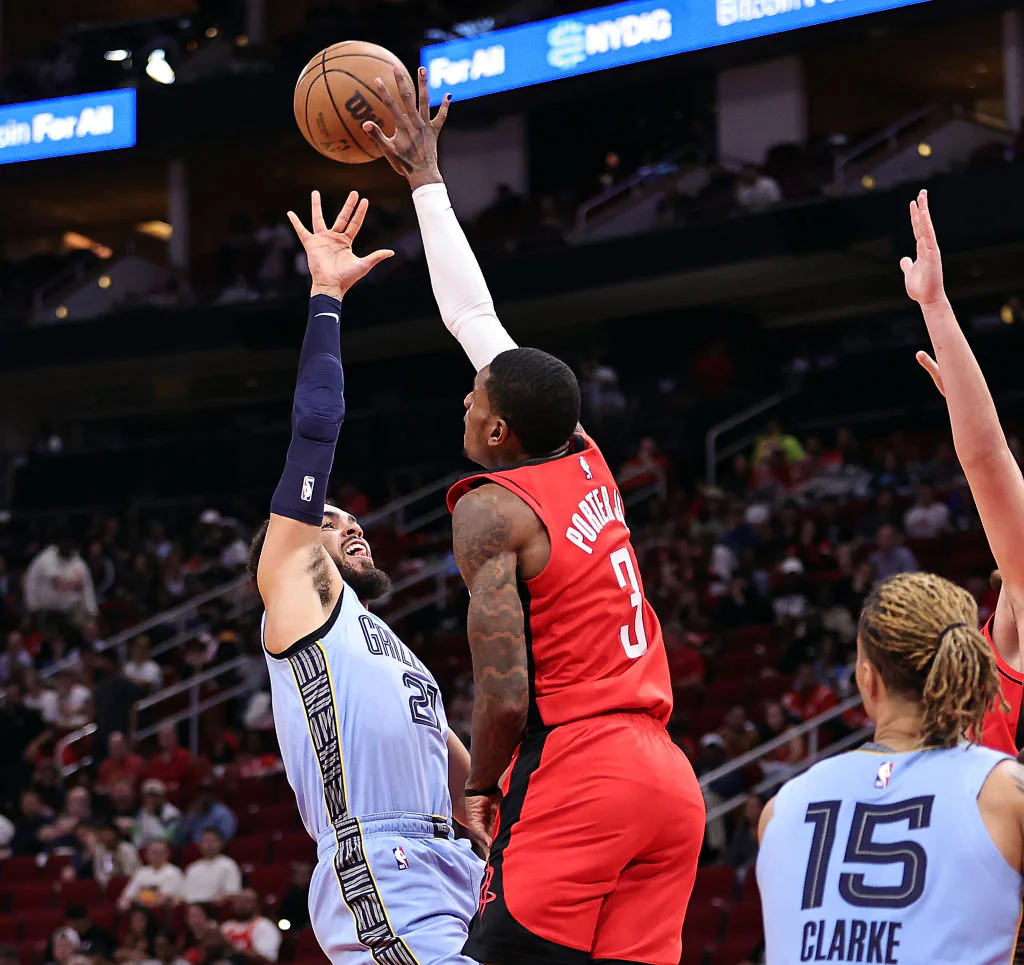 Grizzlies vs Rockets: Exciting Clash on the Court