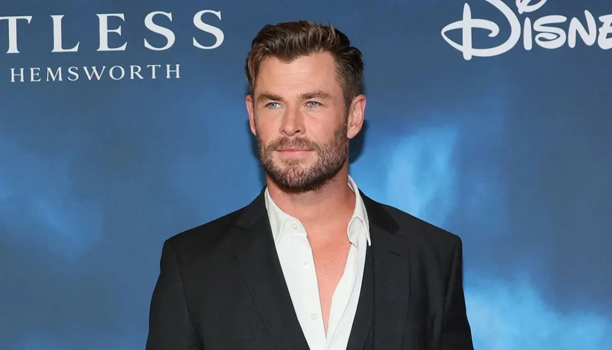 Chris Hemsworth Discusses His Alzheimer’s Risk and Awareness
