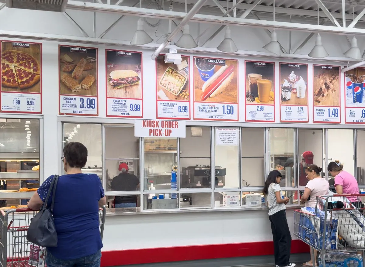 The Allure of the Costco Food Court: Affordable Eats and Popular Menu Items