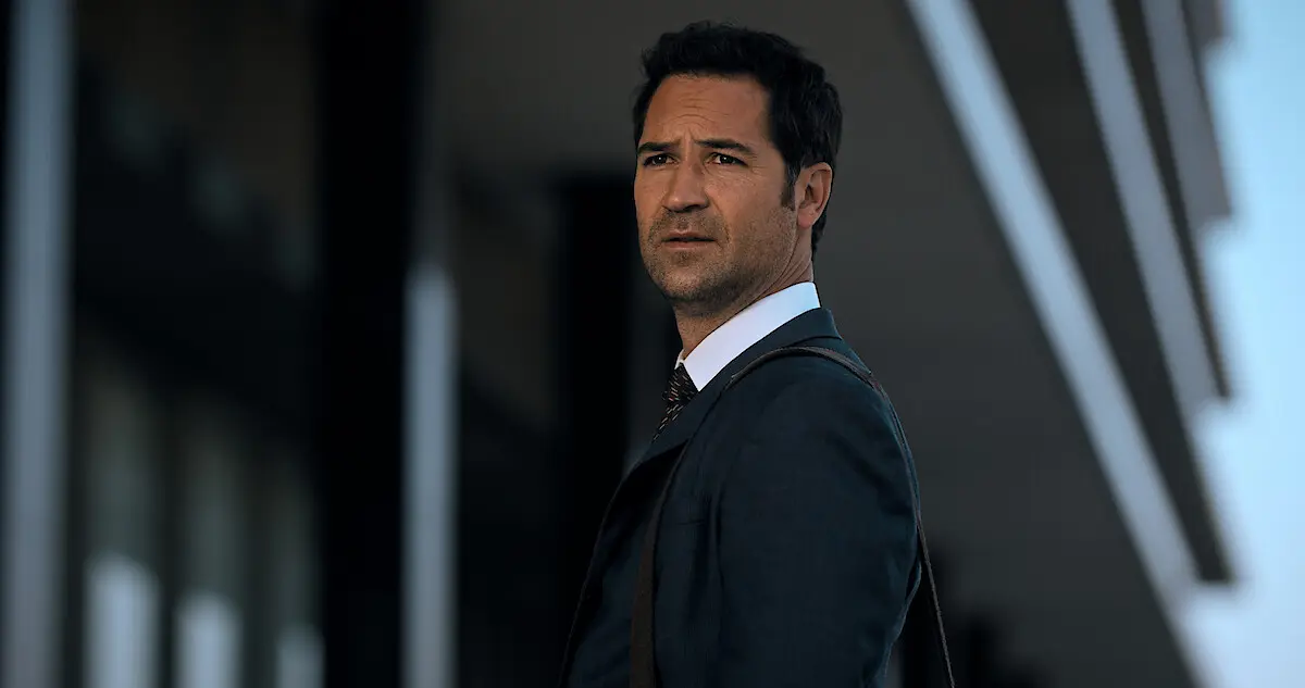 The Lincoln Lawyer: A Deep Dive into Legal Drama