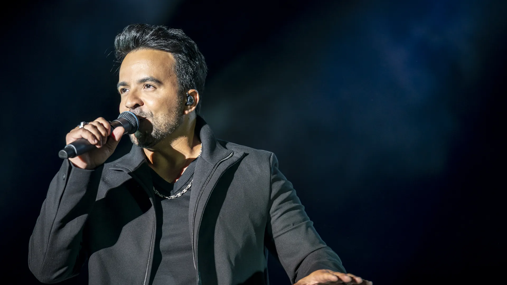 Luis Fonsi: The Evolution of a Latin Music Superstar