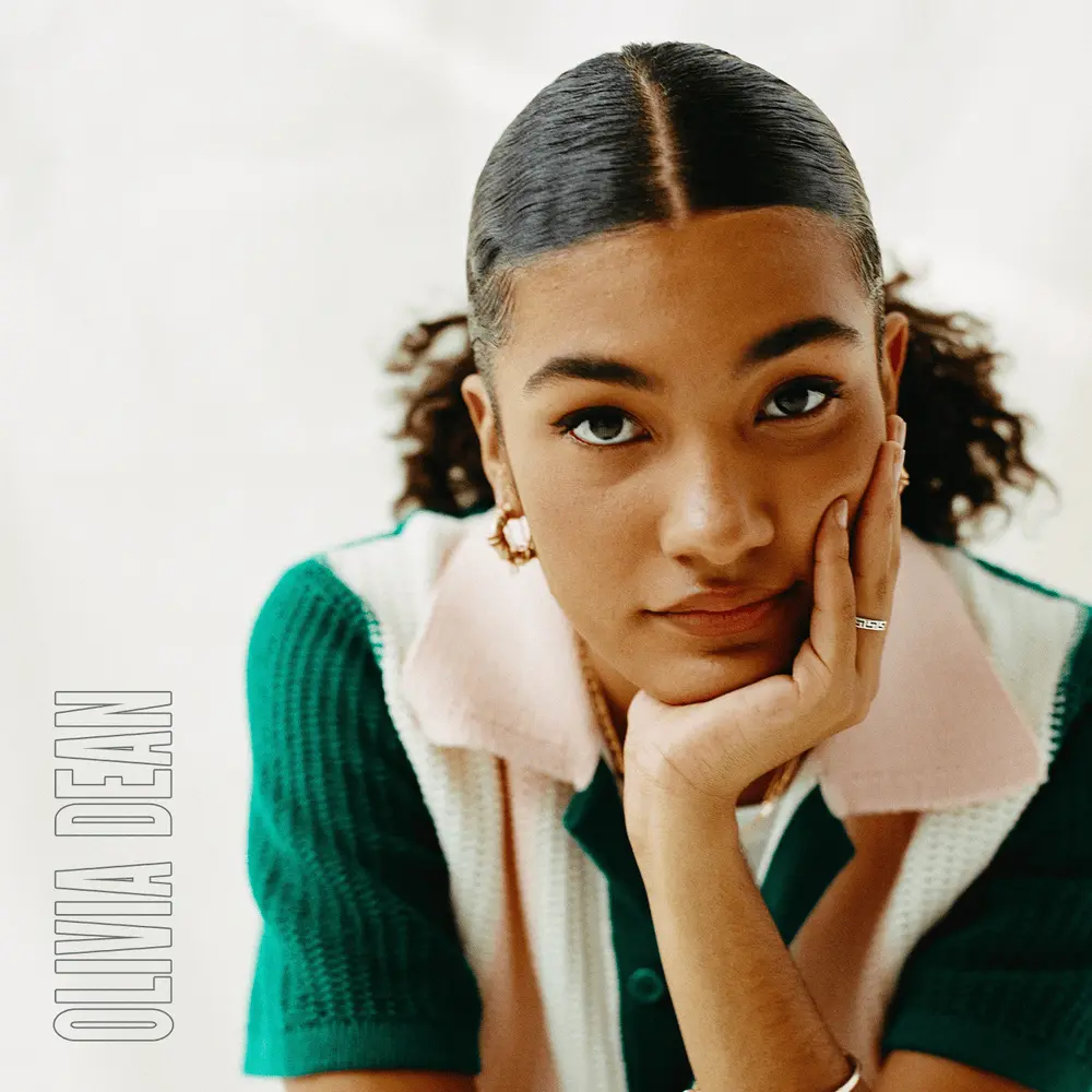 Olivia Dean: A Bright Future in the Music Scene