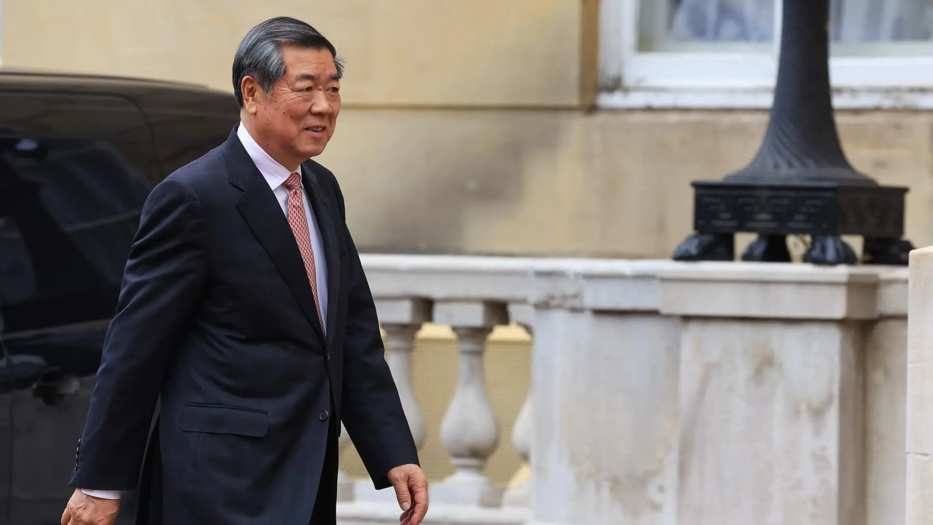 US-China Relations: Navigating A Complex Landscape