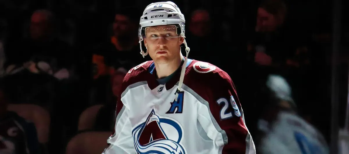 avalanche vs stars — US news