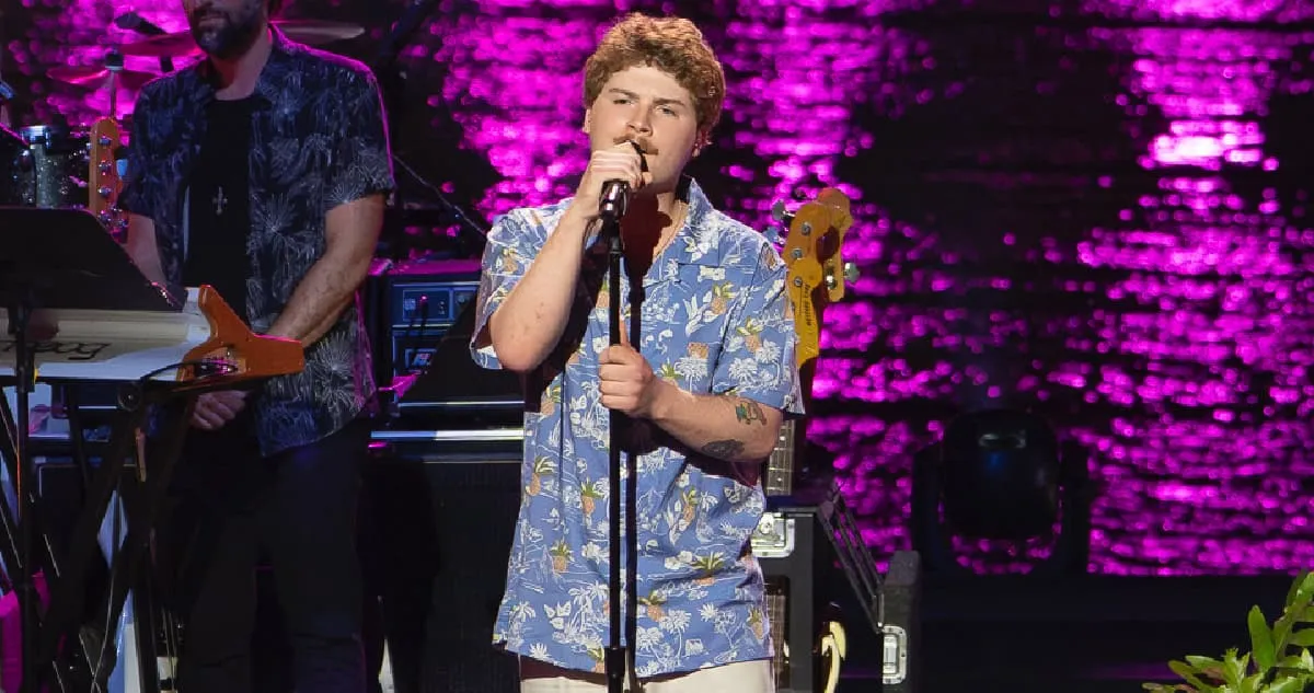 brooks american idol — US news