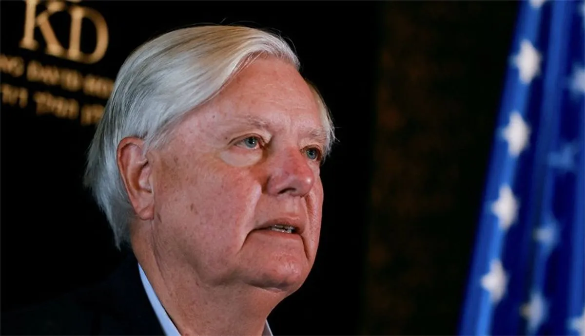 Lindsey graham disney: Lindsey Graham at Disney World During Government Shutdown