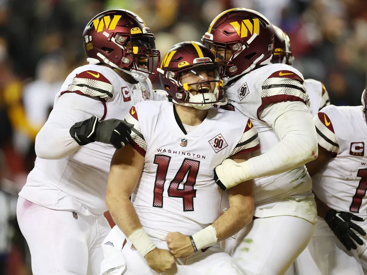 Sam howell signs one-year deal with the Dallas Cowboys