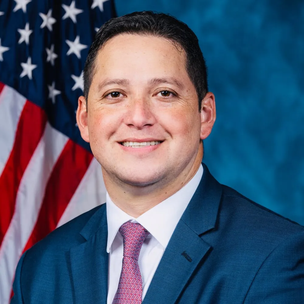 tony gonzales — US news
