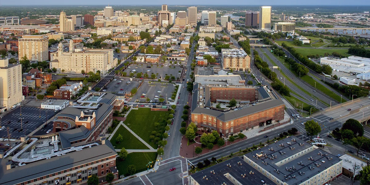 vcu — US news