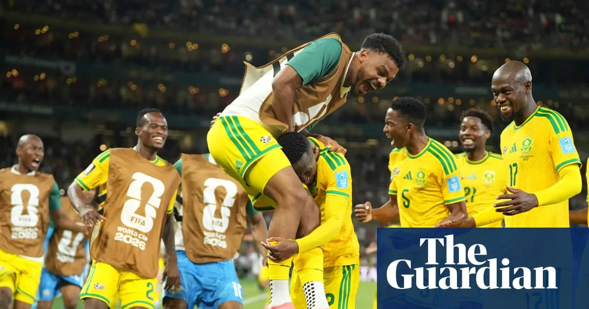South Africa beat South Korea to reach knockouts for first time