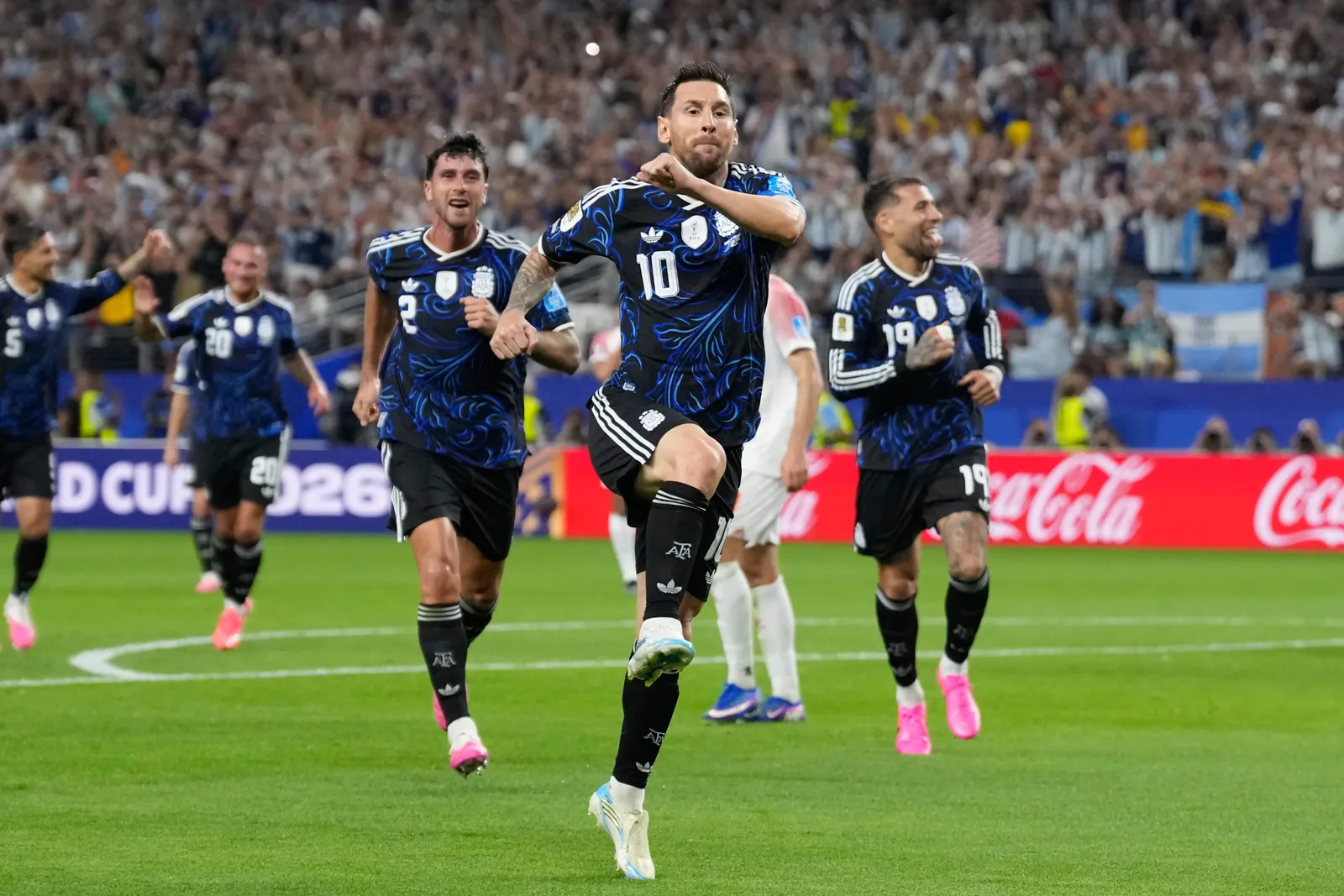 Argentina's Lionel Messi (10) celebrates scoring his side's 3rd goal during the World Cup Group J soccer match between Jordan and Argentina in Arlington, Texas, near Dallas, Saturday, June 27, 2026. (AP Photo/Tony Gutierrez)