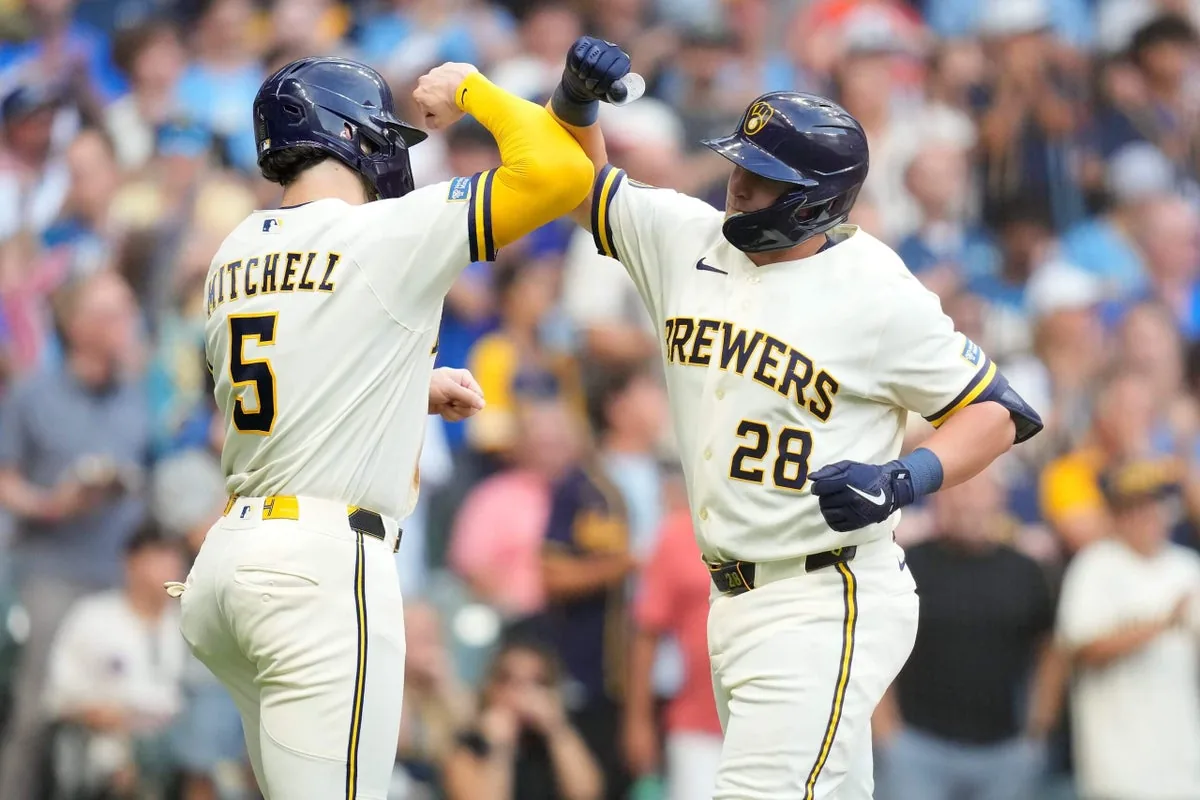 MLB trade deadline approaches with key teams looking to buy aggressively